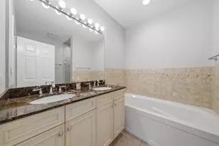 935 W College Pkwy, Chicago, IL 60608 - Photo 21