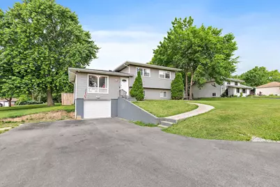 140 Skyline Drive, Carpentersville, IL 60110 - Photo 1