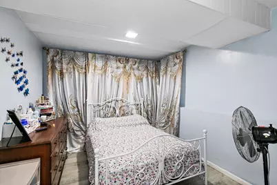 140 Skyline Drive, Carpentersville, IL 60110 - Photo 9