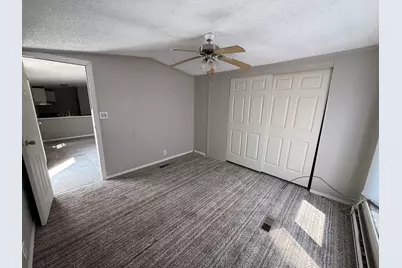 1712 S Dixie Highway #204, Crete, IL 60417 - Photo 7