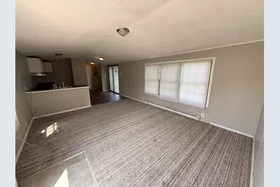 1712 S Dixie Highway #204, Crete, IL 60417 - Photo 5