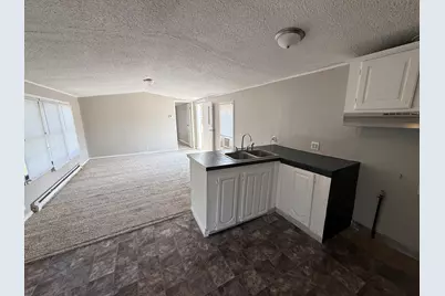 1712 S Dixie Highway #204, Crete, IL 60417 - Photo 11