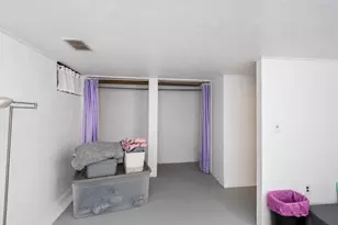 315 W 3rd St, Streator, IL 61364 - Photo 25
