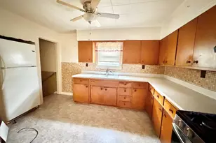 14613 Avers Ave, Midlothian, IL 60445 - Photo 13