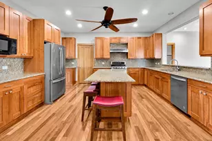 10952 Tanglewood Trails Dr, Yorkville, IL 60560 - Photo 11
