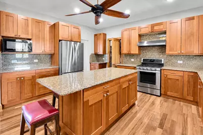 10952 Tanglewood Trails Drive, Yorkville, IL 60560 - Photo 3