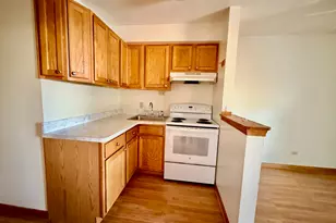 4211 W 95th St, Oak Lawn, IL 60453 - Photo 11