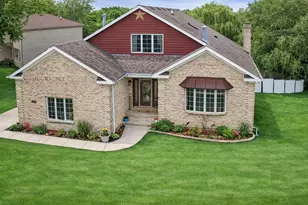 26241 W Erin Isle, Channahon, IL 60410 - Photo 1