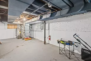 8340 S Yates Blvd, Chicago, IL 60617 - Photo 19