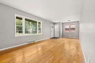 6319 Park Ridge Rd, Loves Park, IL 61111 - Photo 3