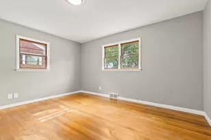 6319 Park Ridge Rd, Loves Park, IL 61111 - Photo 7