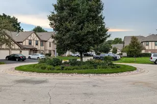 332 Essex Ct, Wood Dale, IL 60191 - Photo 47