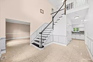 1058 Courtland Pl, Aurora, IL 60502 - Photo 5
