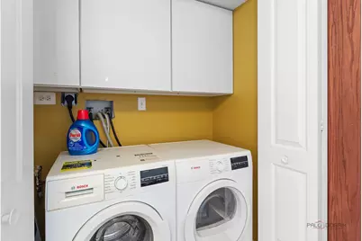 421 W Oakdale Avenue #4, Chicago, IL 60657 - Photo 21