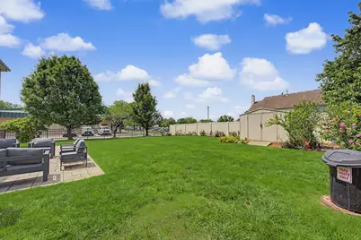 7716 Leclaire Avenue, Burbank, IL 60459 - Photo 37