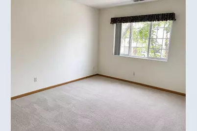801 N McLean Boulevard #254, Elgin, IL 60123 - Photo 7