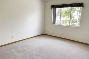 801 N McLean Blvd, Elgin, IL 60123 - Photo 7