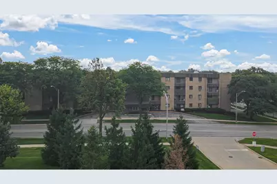 1133 S Finley Road #402, Lombard, IL 60148 - Photo 1