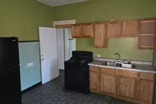 10554 S Ave L St, Chicago, IL 60617 - Photo 5