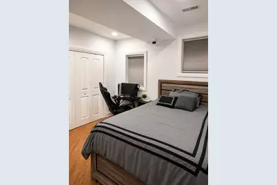3206 W Berwyn Avenue #G, Chicago, IL 60625 - Photo 7