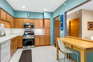 1675 Mill St, Des Plaines, IL 60016 - Photo 7