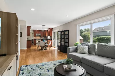 323 Camden Place, Vernon Hills, IL 60061 - Photo 15