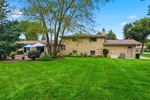 22W375 Walnut Ave, Medinah, IL 60157 - Photo 33