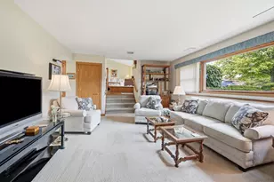 22W375 Walnut Ave, Medinah, IL 60157 - Photo 17