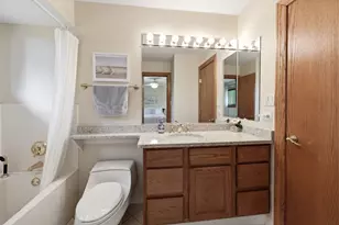 22W375 Walnut Ave, Medinah, IL 60157 - Photo 25