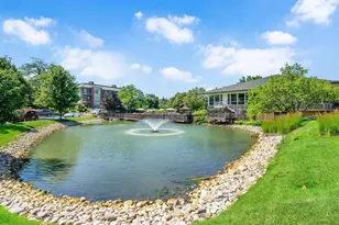 5 Oak Brook Club Dr, Oak Brook, IL 60523 - Photo 25