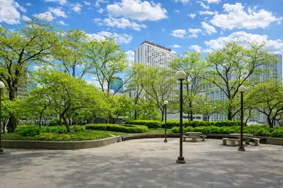 10 E Ontario Street #4304, Chicago, IL 60611 - Photo 19