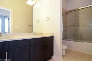 1507 W Carmen Ave, Chicago, IL 60640 - Photo 11