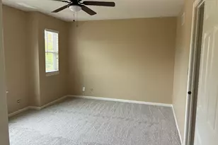 3383 Kentshire Cir, Aurora, IL 60504 - Photo 7