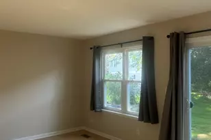 2464 Devonshire Ct, Aurora, IL 60502 - Photo 5