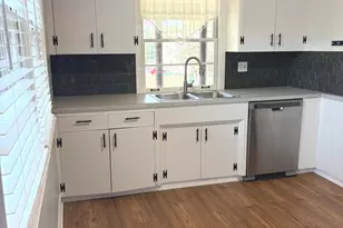 714 Michigan St, Wheaton, IL 60187 - Photo 3
