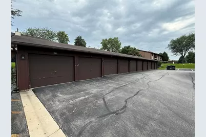2213 Wharf Drive #401, Woodridge, IL 60517 - Photo 17