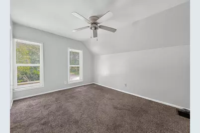 529 S Locust Street, Sycamore, IL 60178 - Photo 17