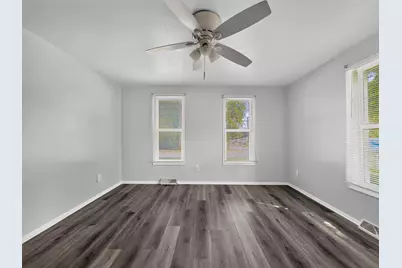 529 S Locust Street, Sycamore, IL 60178 - Photo 11