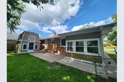 2237 9th Parkway, Waukegan, IL 60085 - Photo 23