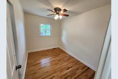2237 9th Parkway, Waukegan, IL 60085 - Photo 11