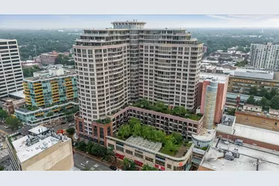 807 Davis Street #2103, Evanston, IL 60201 - Photo 3