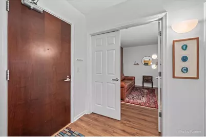 807 Davis Street #2103, Evanston, IL 60201 - Photo 7