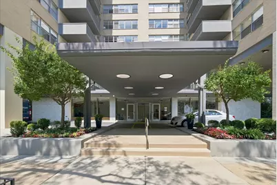 6301 N Sheridan Road #3D, Chicago, IL 60660 - Photo 3