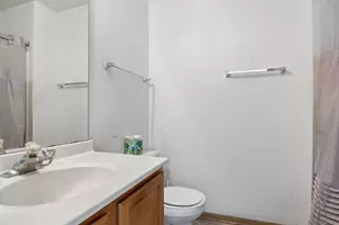 92 Prairiefield Ave, Cortland, IL 60112 - Photo 11