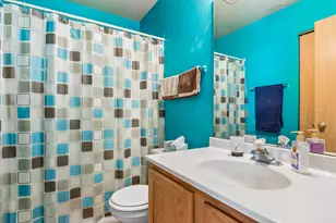 92 Prairiefield Ave, Cortland, IL 60112 - Photo 13