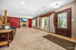 7N035 Smith St, South Elgin, IL 60177 - Photo 3
