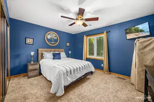 7N035 Smith St, South Elgin, IL 60177 - Photo 17