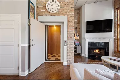 2117 W Belmont Avenue #2, Chicago, IL 60618 - Photo 11