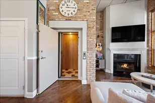 2117 W Belmont Ave, Chicago, IL 60618 - Photo 11