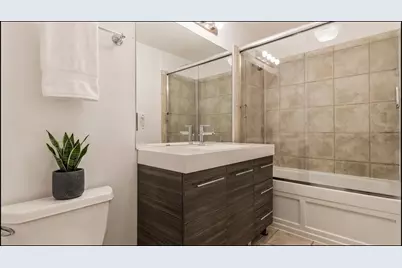 400 W Ontario Street #507, Chicago, IL 60654 - Photo 7
